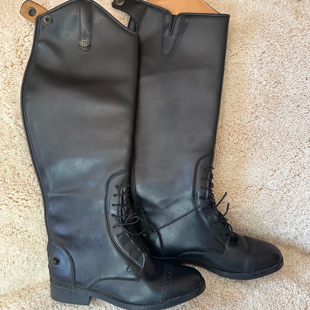 EquiStar All-Weather Synthetic Field Boots – Women’s Size 6– Excellent Condition